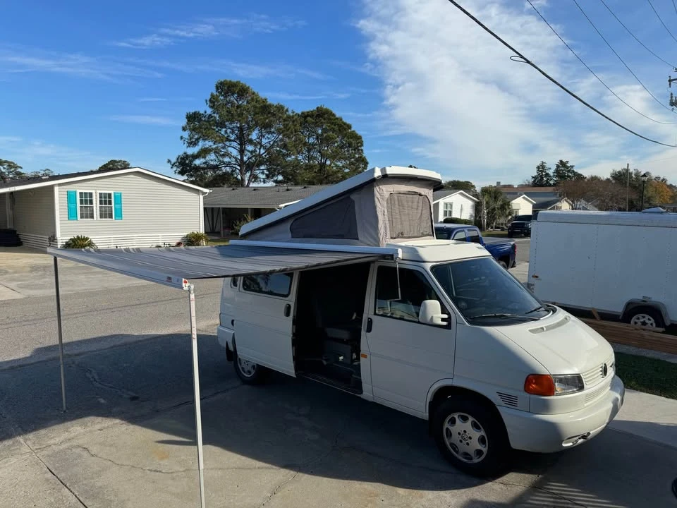 1999 Volkswagen EuroVan - Image 2 of 20