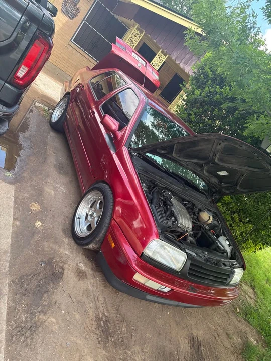 1999 Volkswagen Jetta - Image 2 of 8