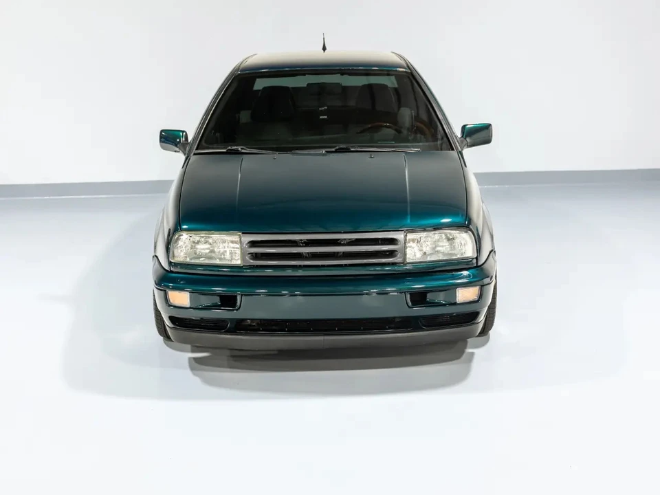 1999 Volkswagen A4 Jetta - Image 9 of 31