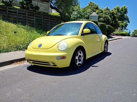 1999 Volkswagen New Beetle GL Hatchback 2D