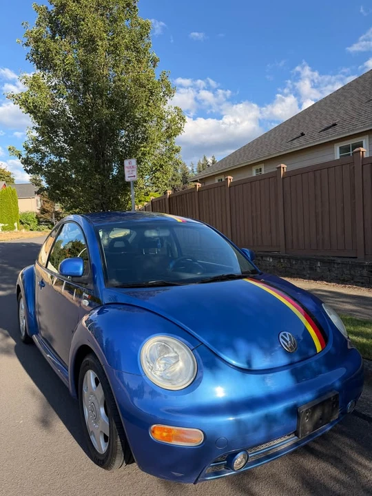 1999 Volkswagen New Beetle - Image 2 of 11