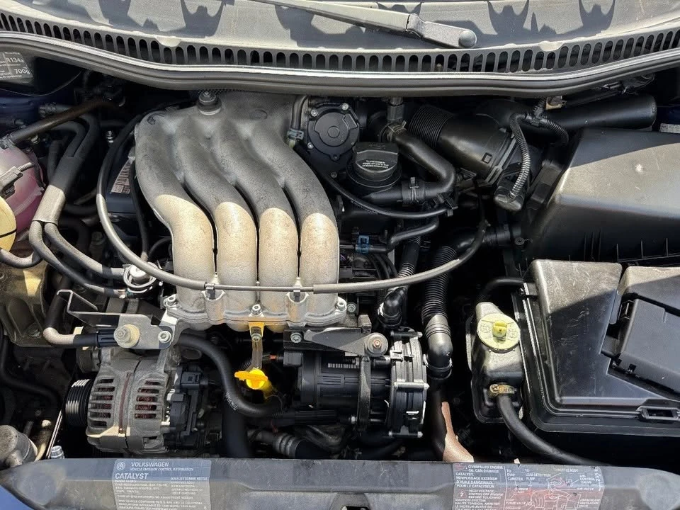 1999 Volkswagen New Beetle - Image 8 of 20