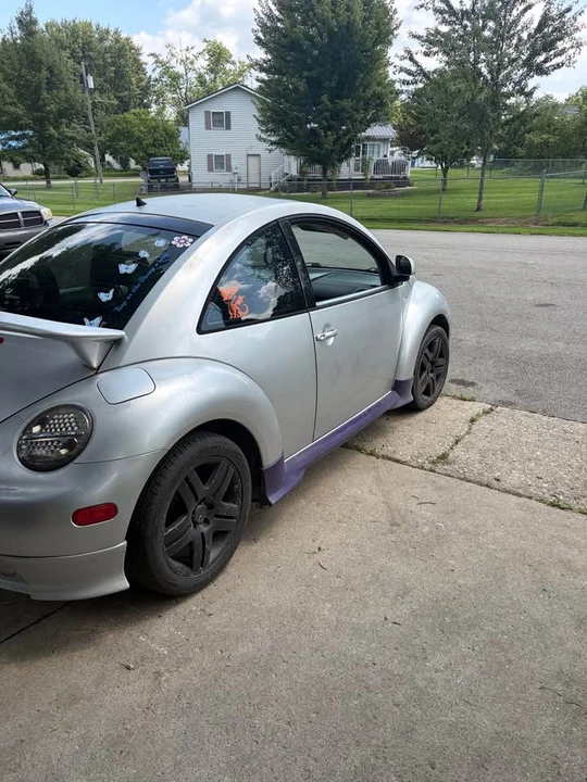 1999 Volkswagen New Beetle - Image 2 of 4