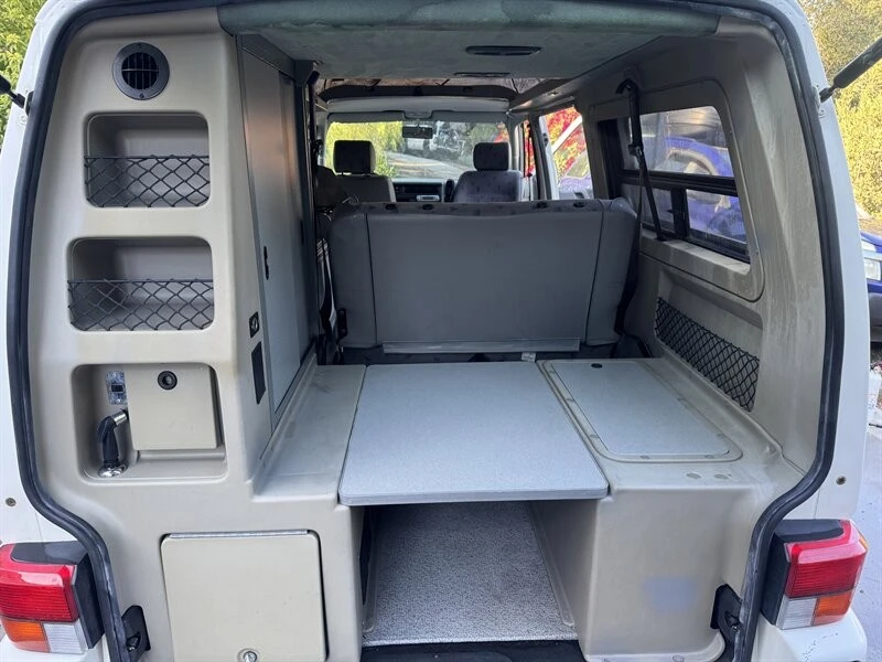 1999 Volkswagen EuroVan - Image 6 of 12