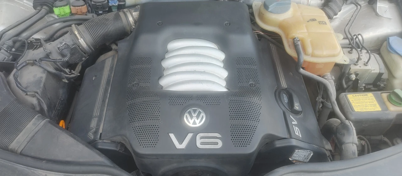 1999 Volkswagen Passat - Image 13 of 13