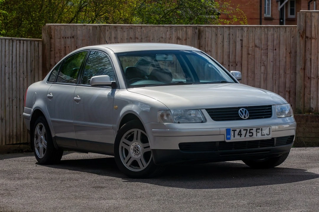 1999 Volkswagen Passat - Image 17 of 30