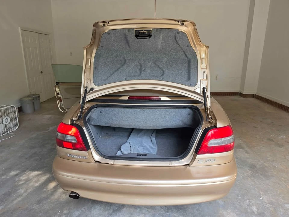 1999 Volvo C70 1st Gen - Image 17 of 20