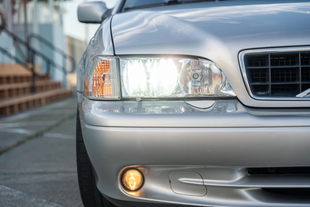 1999 Volvo C70 1st Gen - Image 21 of 31