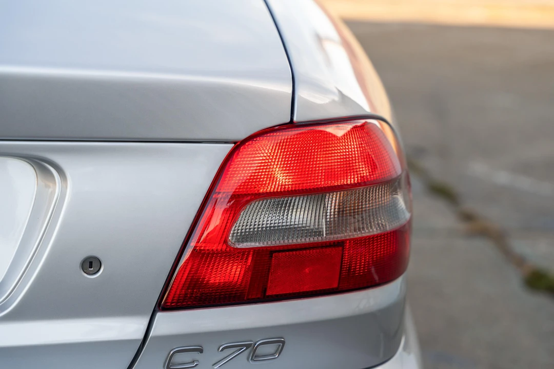 1999 Volvo C70 1st Gen - Image 31 of 31
