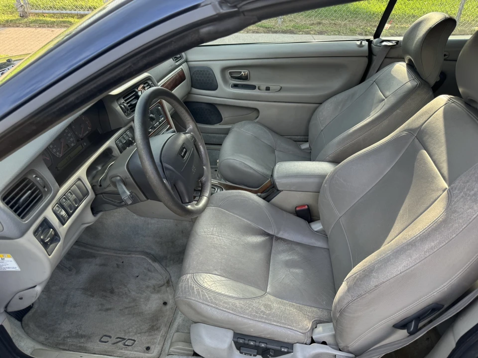 1999 Volvo C70 1st Gen - Image 17 of 20