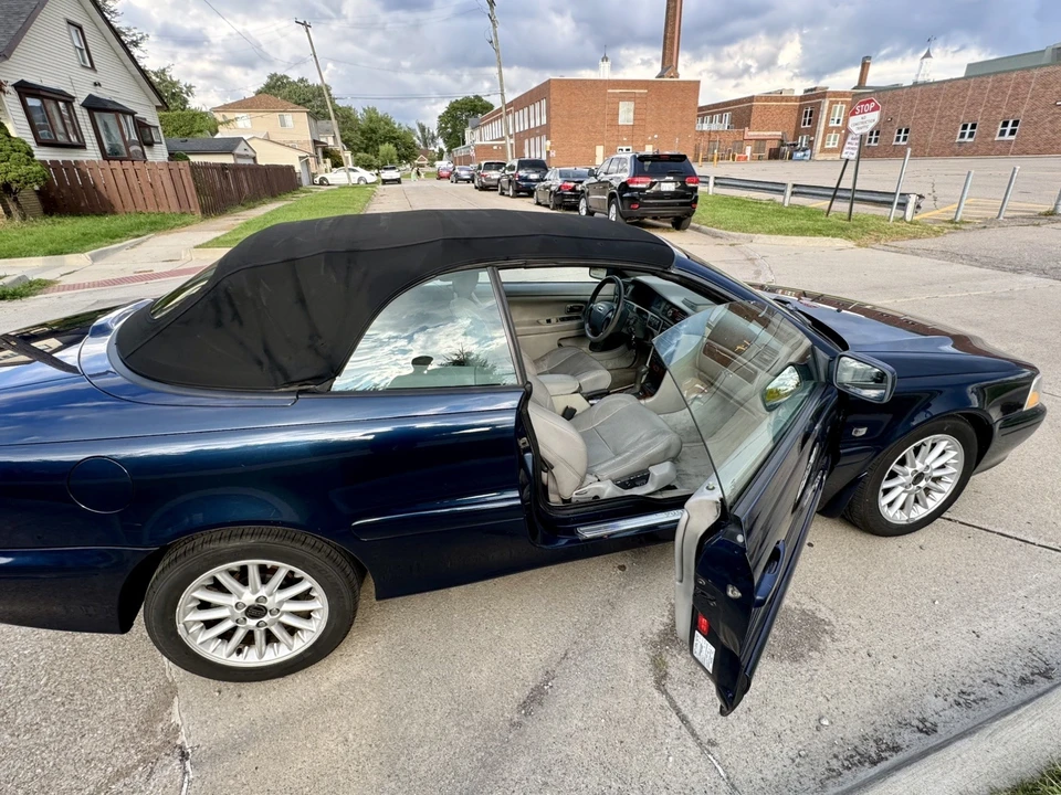 1999 Volvo C70 1st Gen - Image 19 of 20