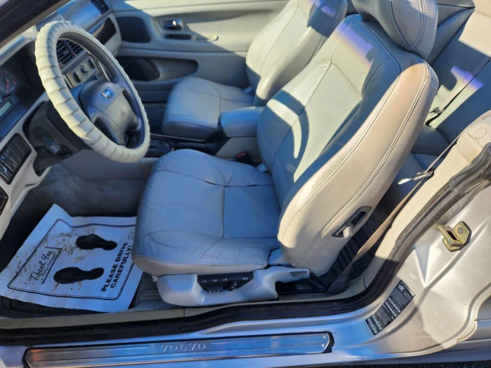1999 Volvo C70 1st Gen - Image 19 of 31