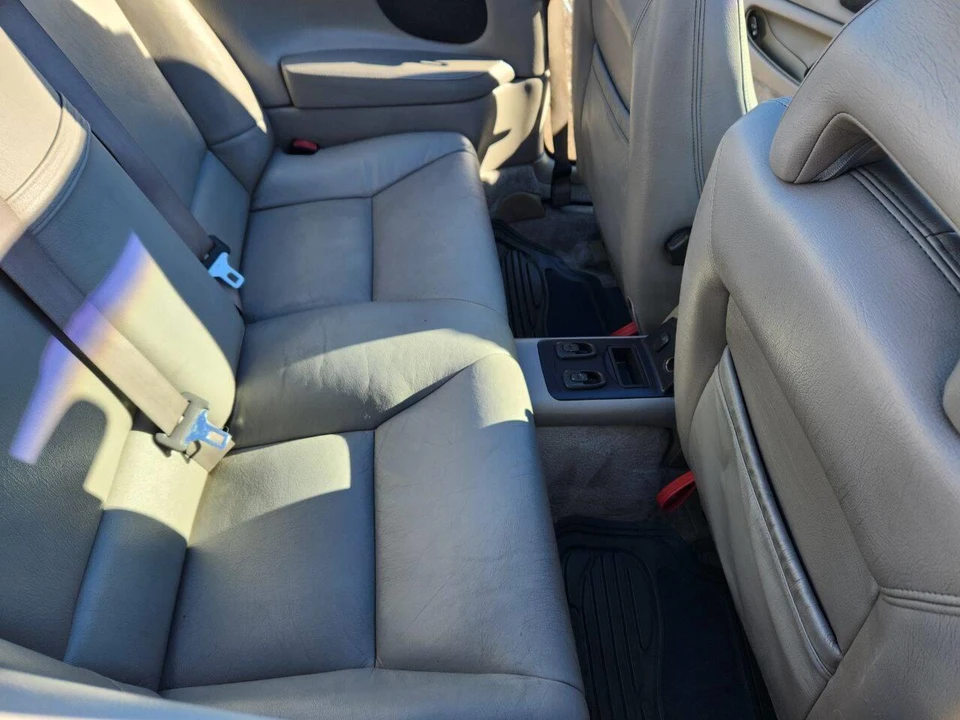 1999 Volvo C70 1st Gen - Image 31 of 31