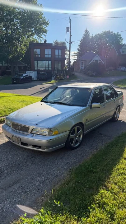 1999 Volvo S70 - Image 2 of 11