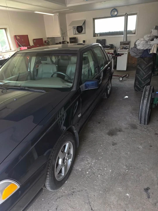 1999 Volvo S70 - Image 2 of 7