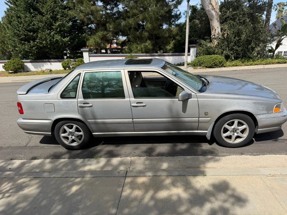 1999 Volvo S70 - Image 4 of 20
