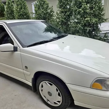 1999 Volvo S70