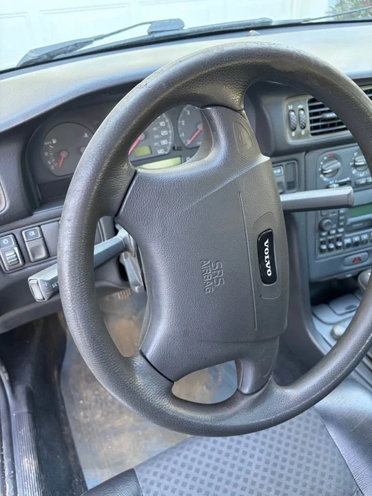 1999 Volvo S70 - Image 5 of 10