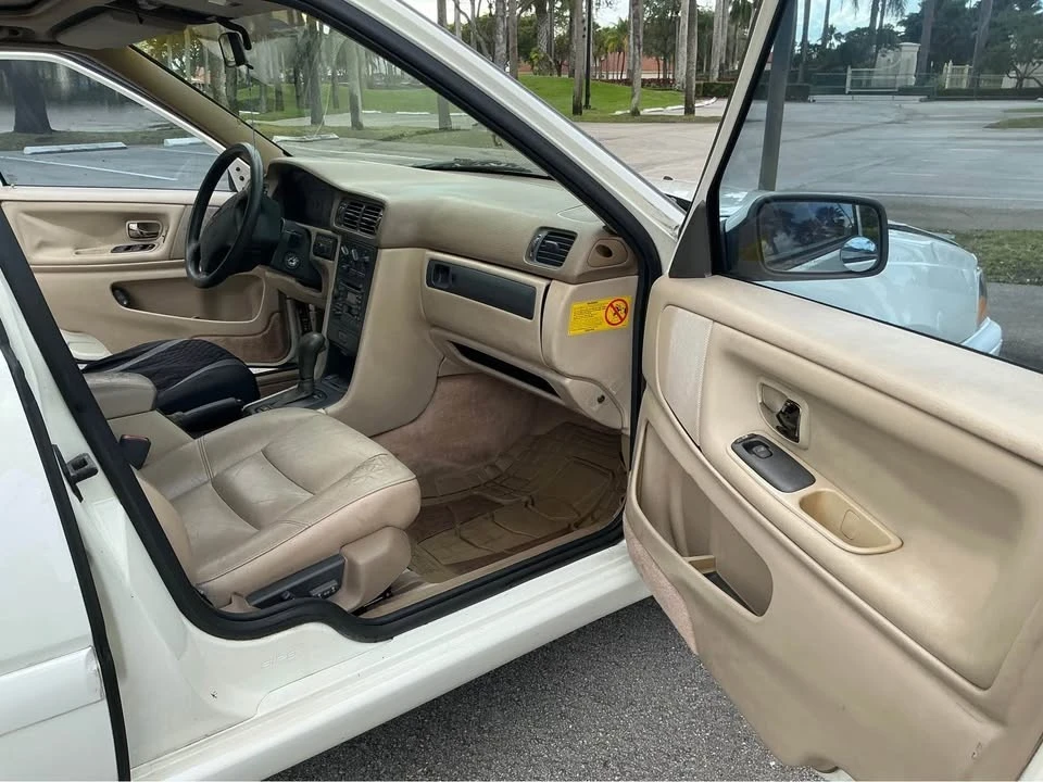 1999 Volvo S70 - Image 12 of 15