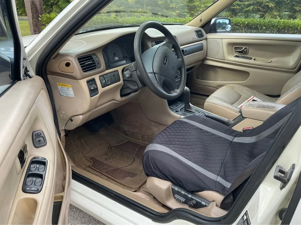 1999 Volvo S70 - Image 8 of 15