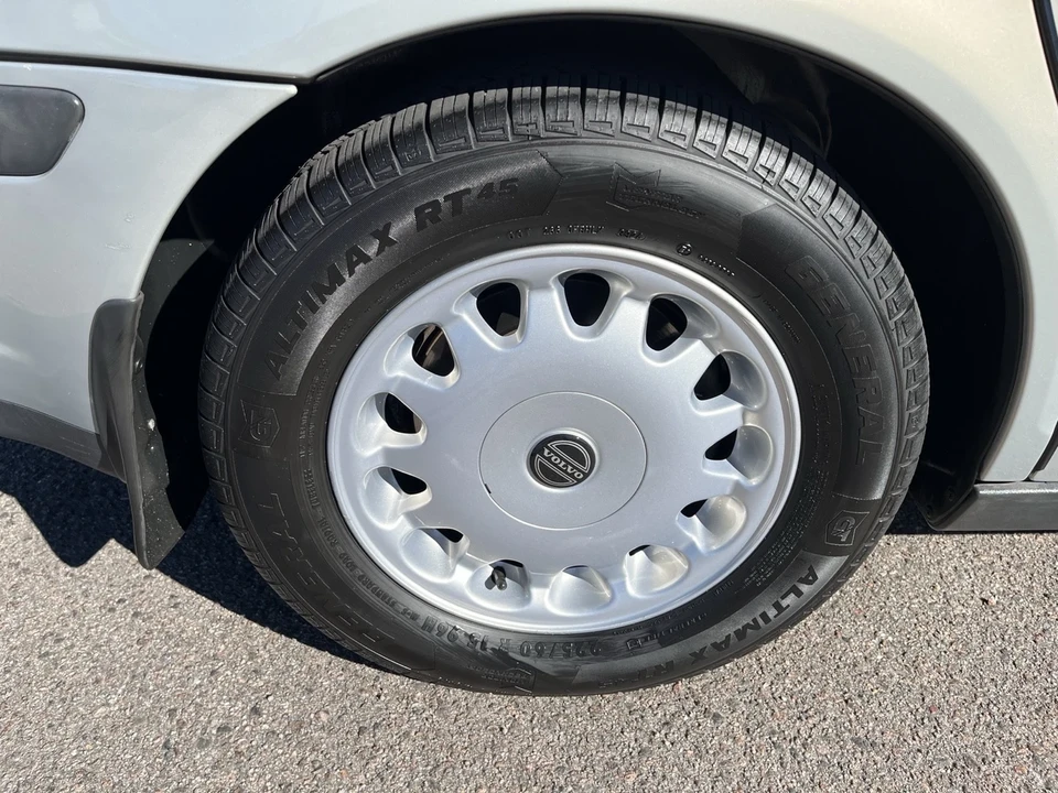 1999 Volvo S80 1st Gen - Image 17 of 21