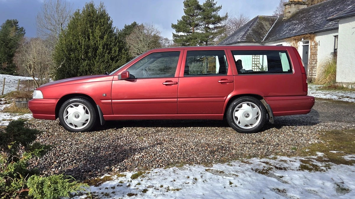 1999 Volvo V70 1st Gen - Image 9 of 30