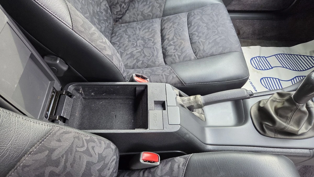 1999 Volvo V70 1st Gen - Image 20 of 30