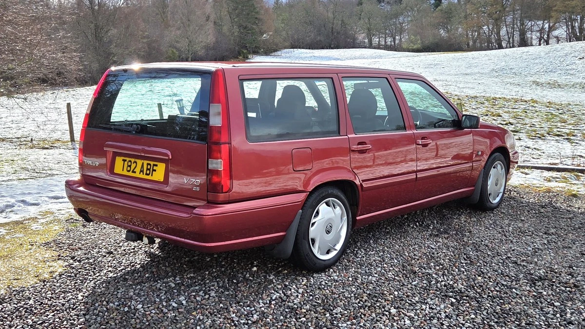 1999 Volvo V70 1st Gen - Image 5 of 30