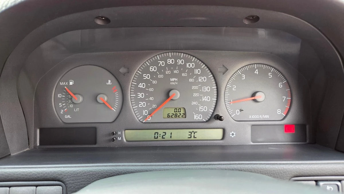 1999 Volvo V70 1st Gen - Image 14 of 30