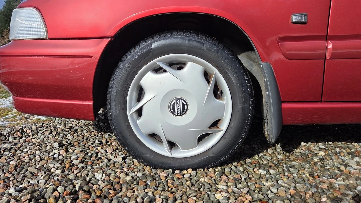 1999 Volvo V70 1st Gen - Image 11 of 30