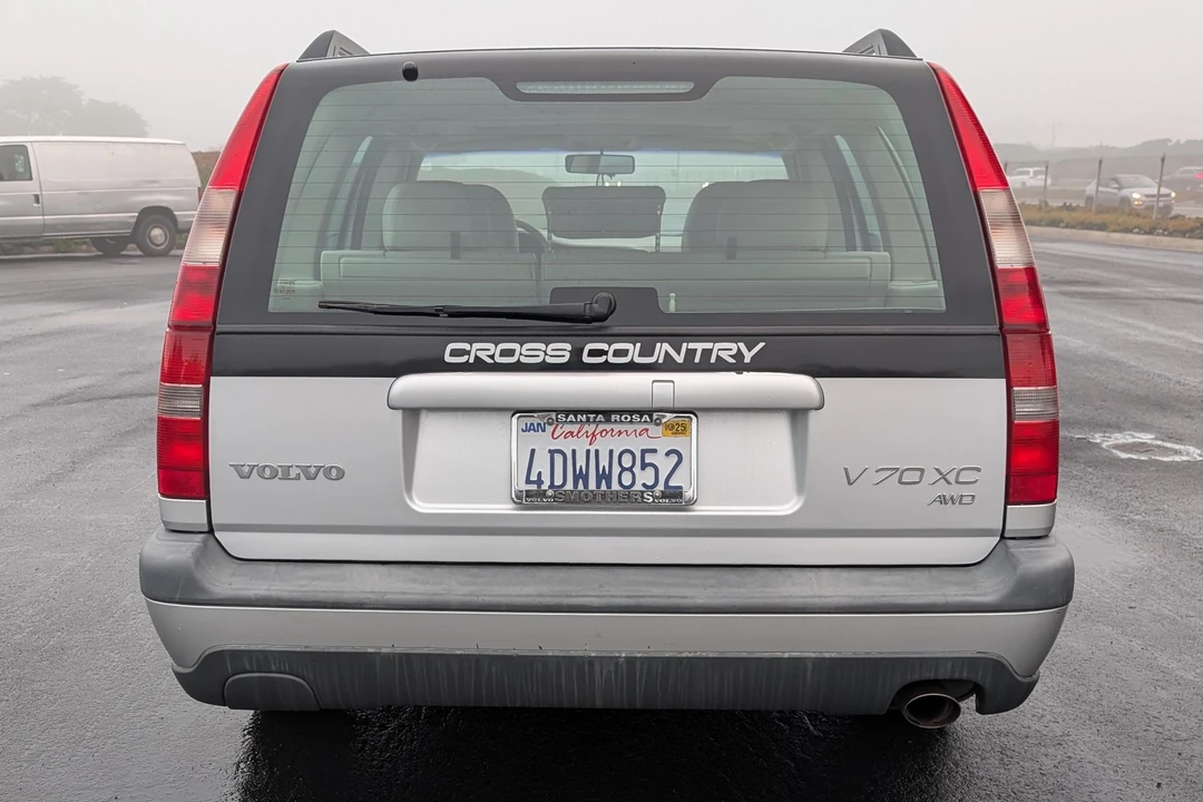 1999 Volvo V70 XC 1st Gen - Image 5 of 31