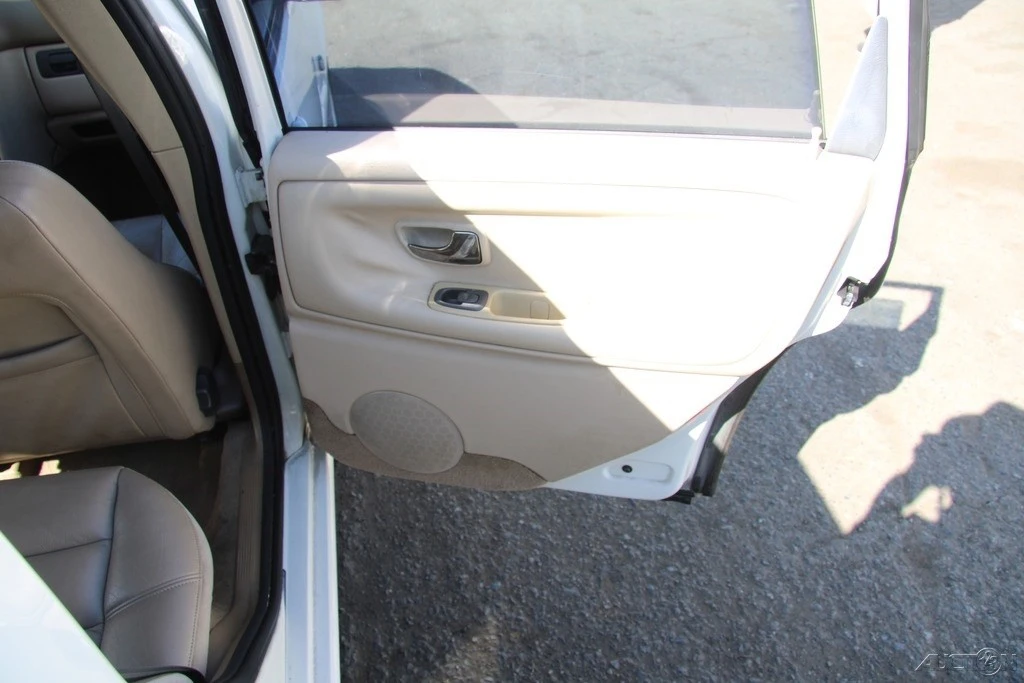 1999 Volvo V70 1st Gen - Image 21 of 21