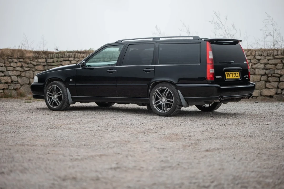 1999 Volvo V70 R 1st Gen - Image 25 of 30