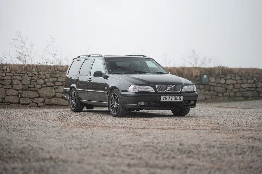 1999 Volvo V70 R 1st Gen - Image 11 of 30
