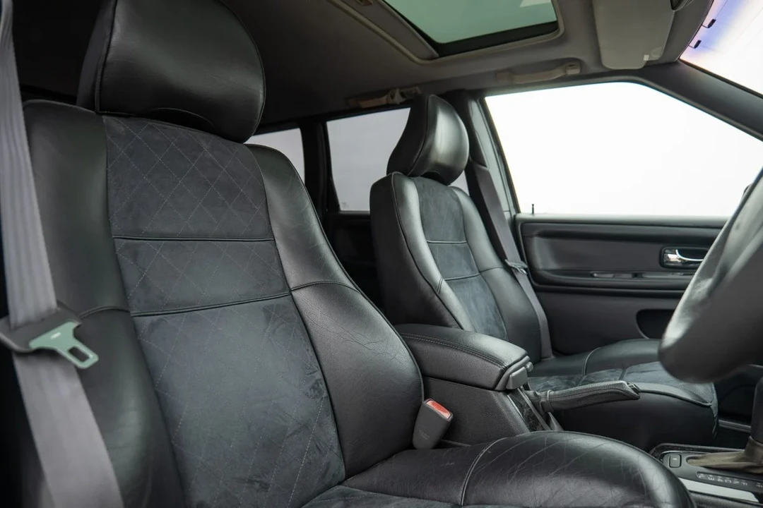 1999 Volvo V70 R 1st Gen - Image 10 of 30