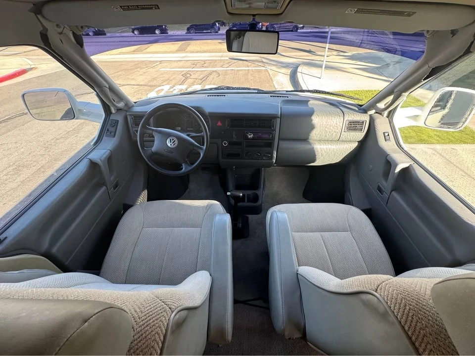 1999 Winnebago - Image 8 of 16