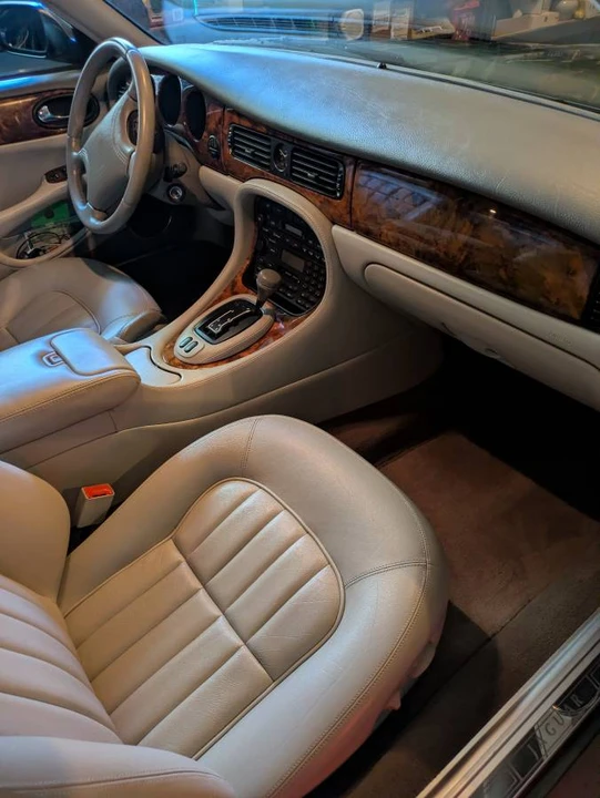 1999 Jaguar X308 XJ - Image 5 of 6