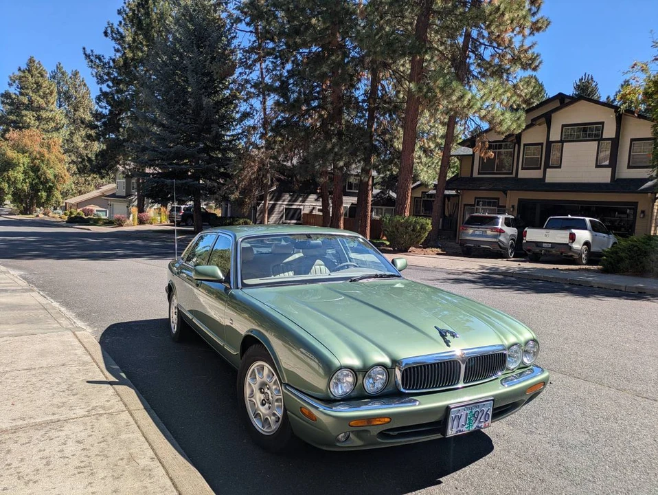 1999 Jaguar X308 XJ - Image 2 of 6