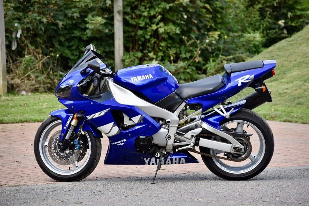 1999 Yamaha YZF - Image 8 of 30