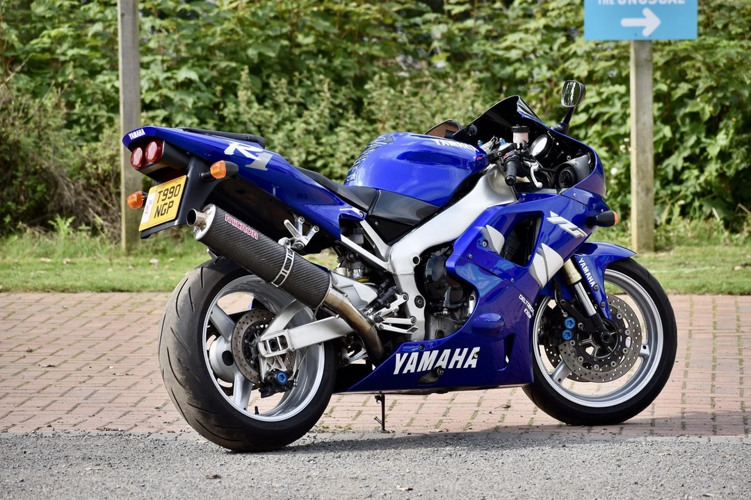 1999 Yamaha YZF - Image 4 of 30