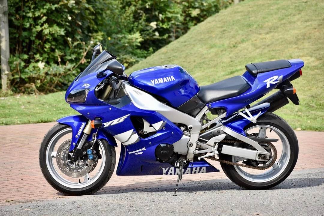 1999 Yamaha YZF - Image 3 of 30