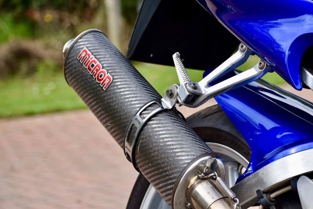 1999 Yamaha YZF - Image 29 of 30