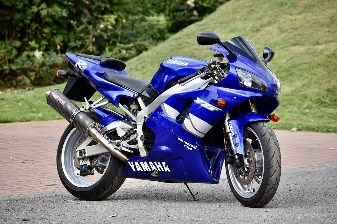 1999 Yamaha YZF - Image 7 of 30