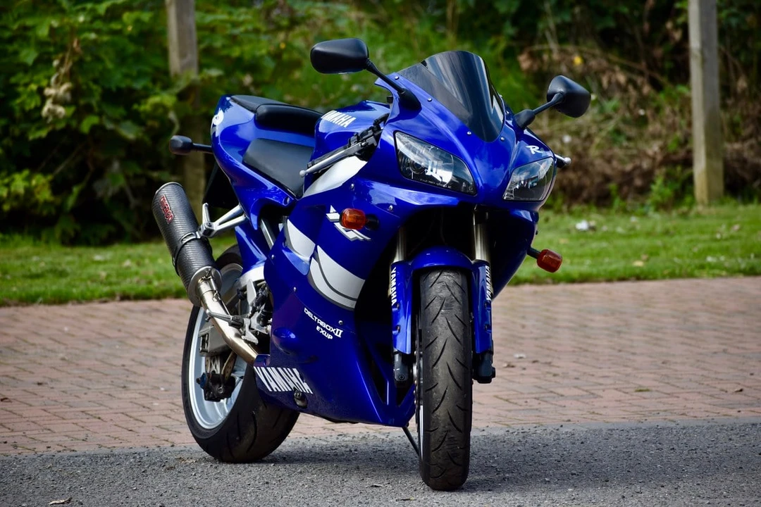 1999 Yamaha YZF - Image 6 of 30