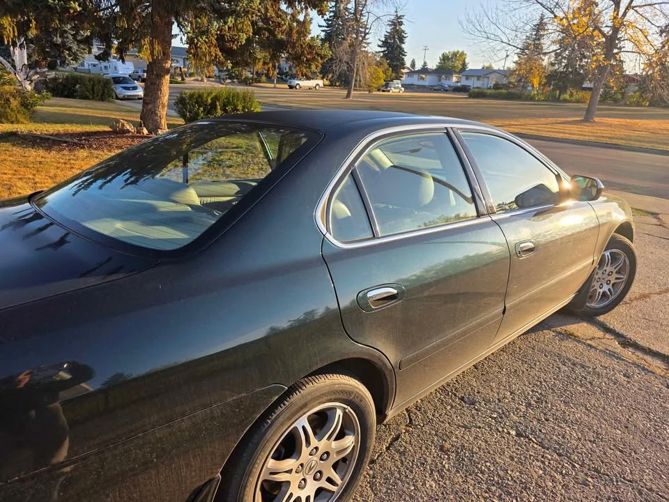 1999 Acura TL 2nd Gen - Image 6 of 8