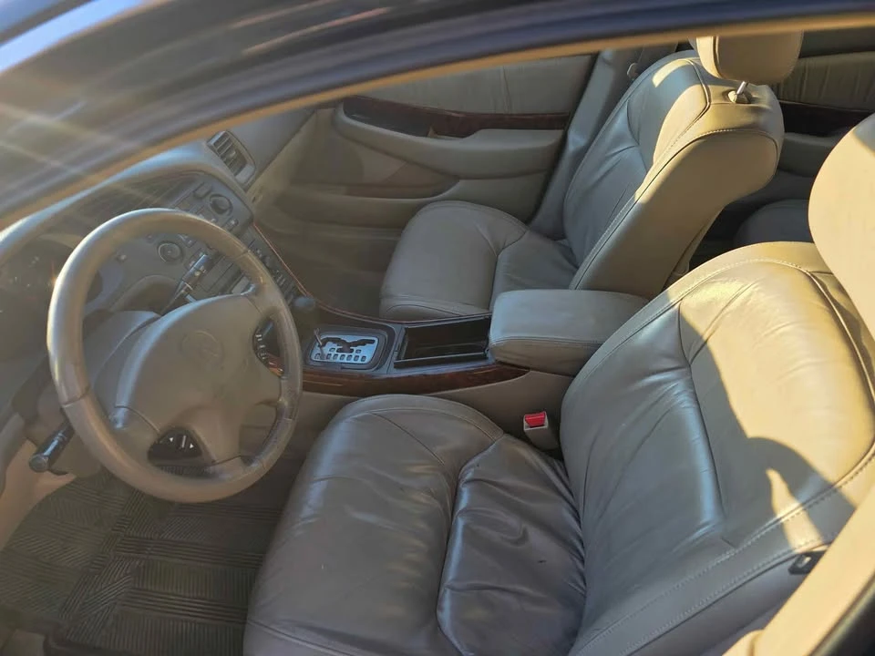 1999 Acura TL 2nd Gen - Image 3 of 8