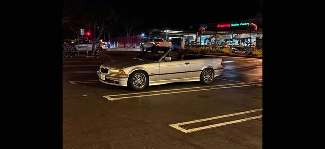 1999 BMW 323i Convertible