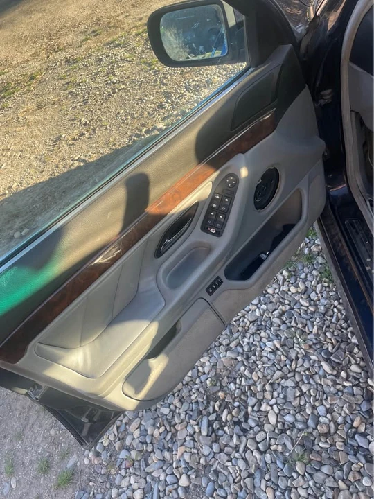 1999 BMW E38 7 Series - Image 8 of 9