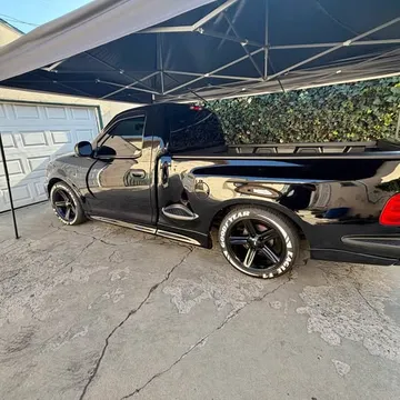 1999 Ford F-150 SVT