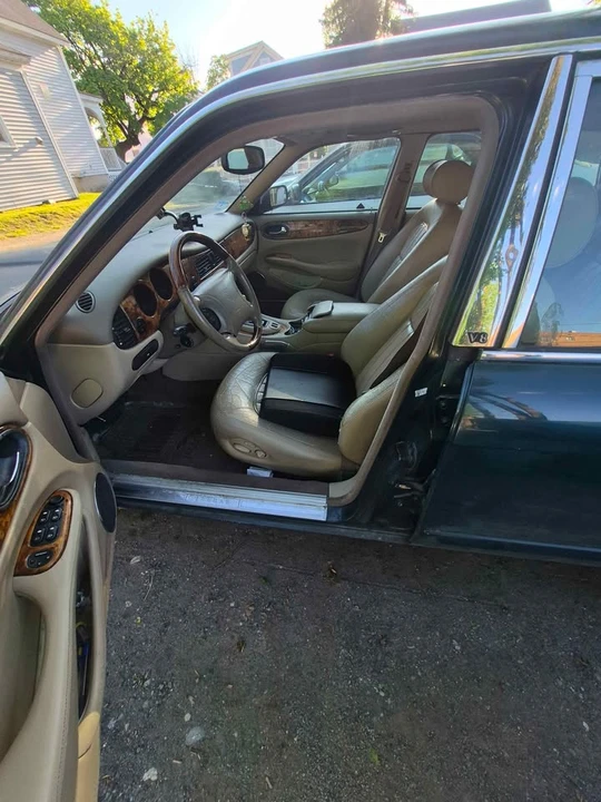 1999 Jaguar X308 XJ - Image 4 of 10